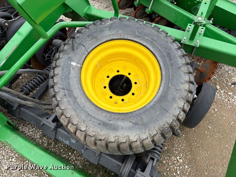 image for item YA5150 2023 John Deere N542C no-till air seeder