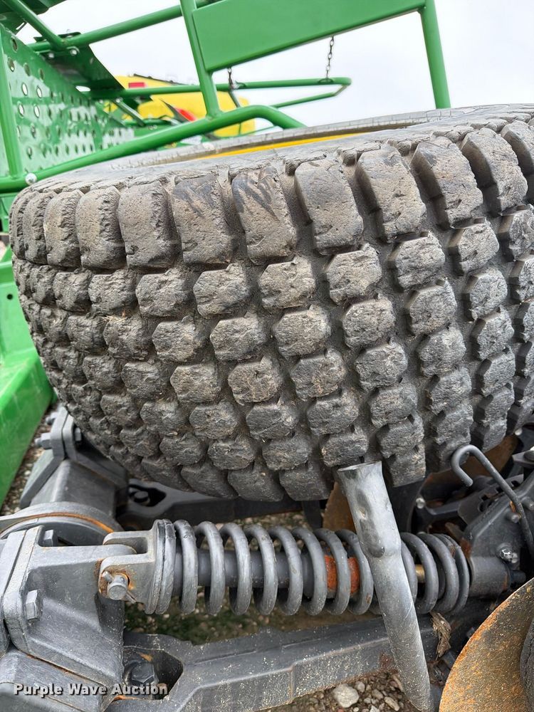 image for item YA5150 2023 John Deere N542C no-till air seeder