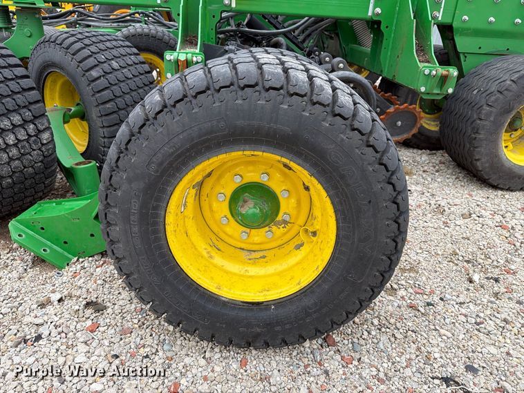 image for item YA5150 2023 John Deere N542C no-till air seeder