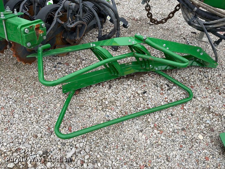 image for item YA5150 2023 John Deere N542C no-till air seeder