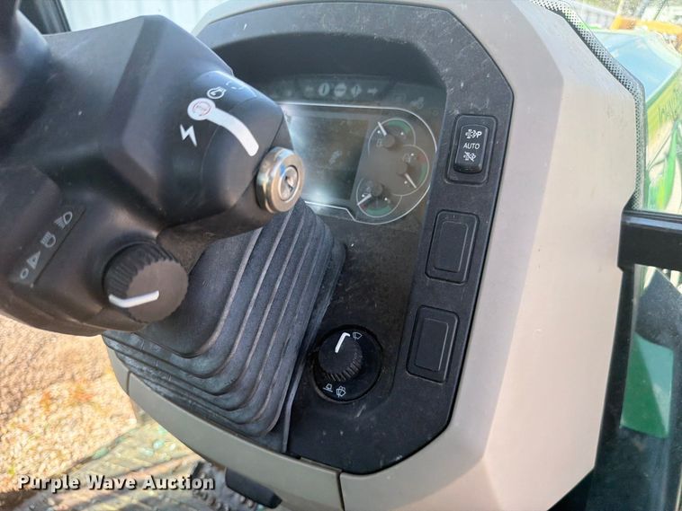 image for item YA5174 2023 John Deere 5100E MFWD tractor