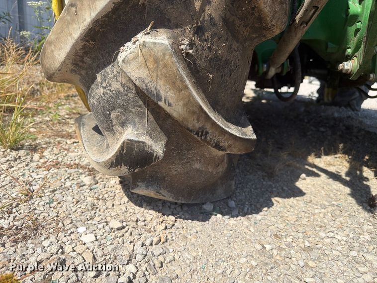 image for item YA5174 2023 John Deere 5100E MFWD tractor