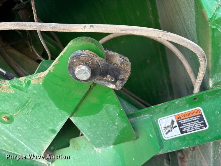 image for item YA5196 Brent 1082 grain cart