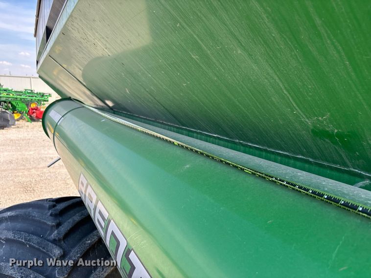image for item YA5196 Brent 1082 grain cart