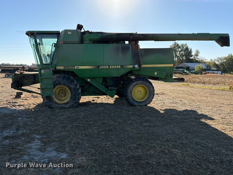 image for item YA5380 1994 John Deere 9600 RWA combine