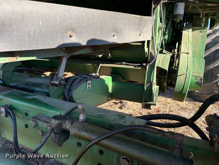 image for item YA5380 1994 John Deere 9600 RWA combine