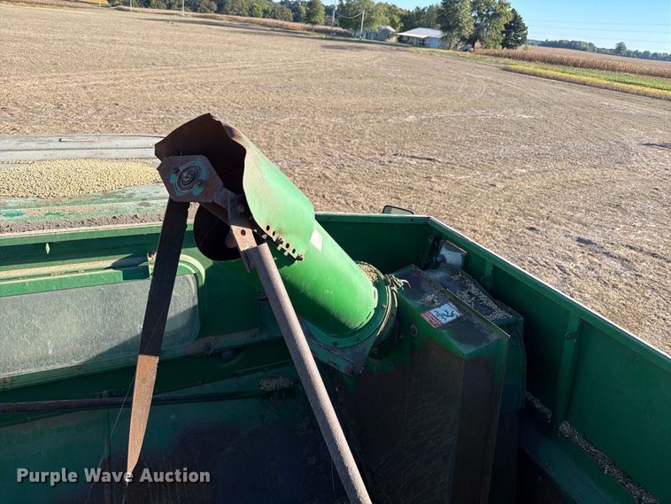 image for item YA5380 1994 John Deere 9600 RWA combine
