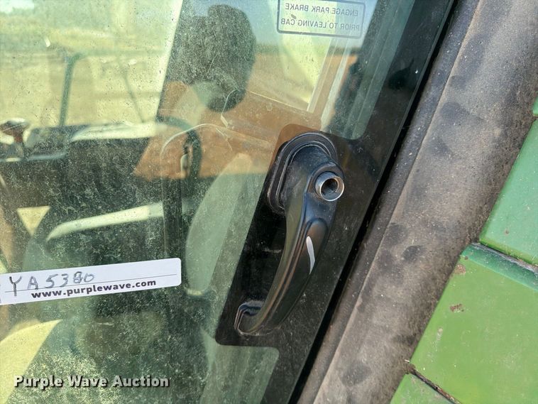 image for item YA5380 1994 John Deere 9600 RWA combine