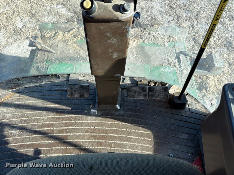 image for item YA5380 1994 John Deere 9600 RWA combine
