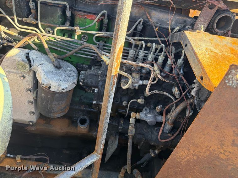image for item YA5380 1994 John Deere 9600 RWA combine
