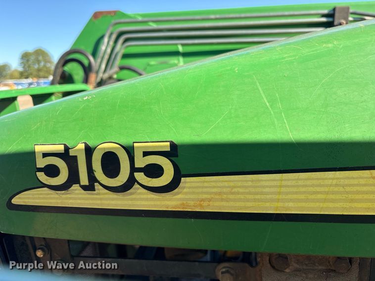 image for item YA5402 2006 John Deere 5105 MFWD tractor