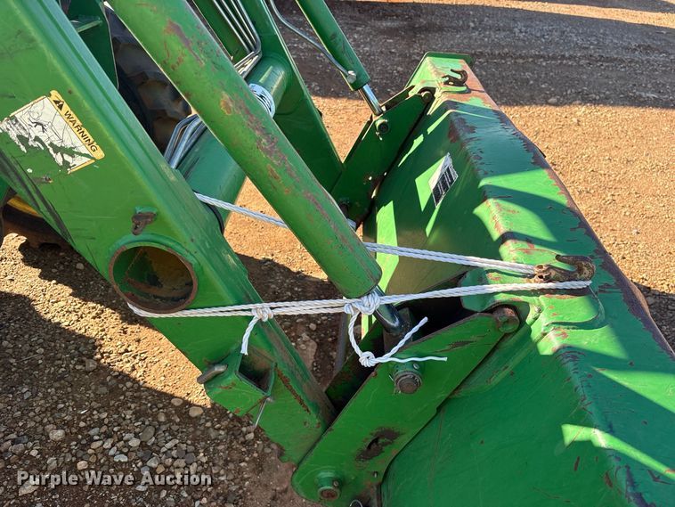 image for item YA5402 2006 John Deere 5105 MFWD tractor