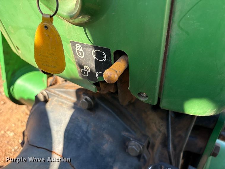 image for item YA5402 2006 John Deere 5105 MFWD tractor