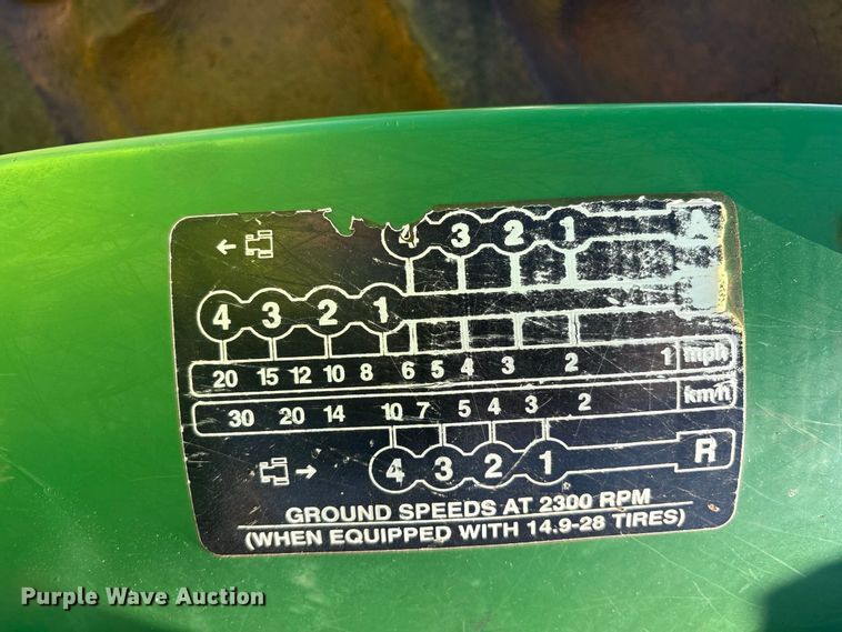 image for item YA5402 2006 John Deere 5105 MFWD tractor