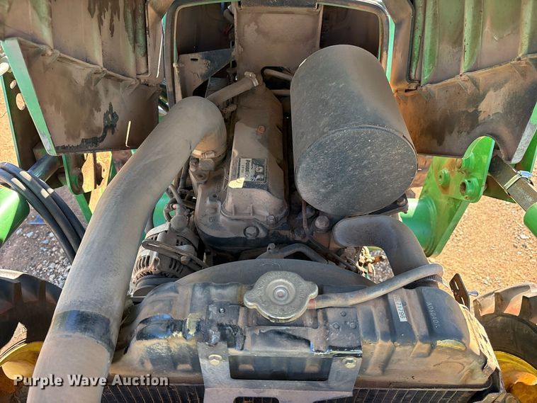 image for item YA5402 2006 John Deere 5105 MFWD tractor