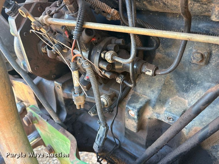 image for item YA5402 2006 John Deere 5105 MFWD tractor