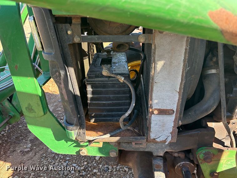 image for item YA5402 2006 John Deere 5105 MFWD tractor