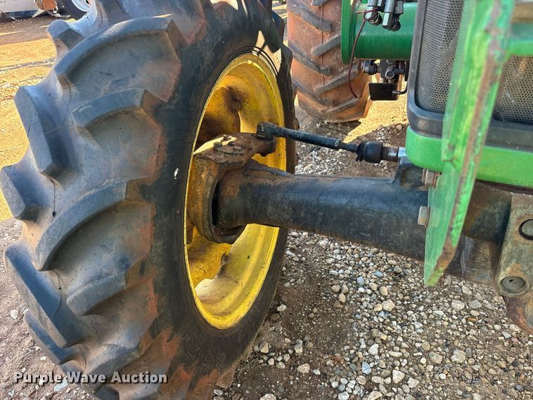 image for item YA5402 2006 John Deere 5105 MFWD tractor