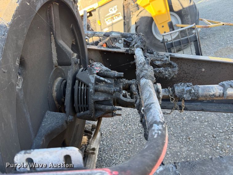 image for item YA5448 2016 Massey Ferguson 2270 large square baler