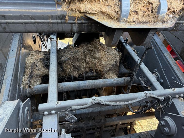 image for item YA5448 2016 Massey Ferguson 2270 large square baler