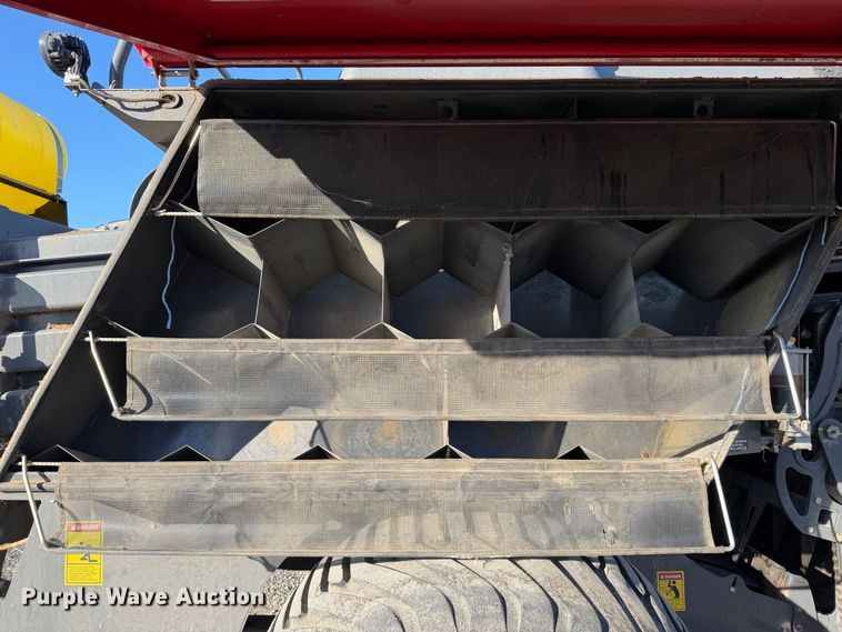image for item YA5448 2016 Massey Ferguson 2270 large square baler