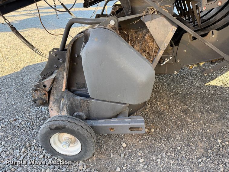 image for item YA5448 2016 Massey Ferguson 2270 large square baler