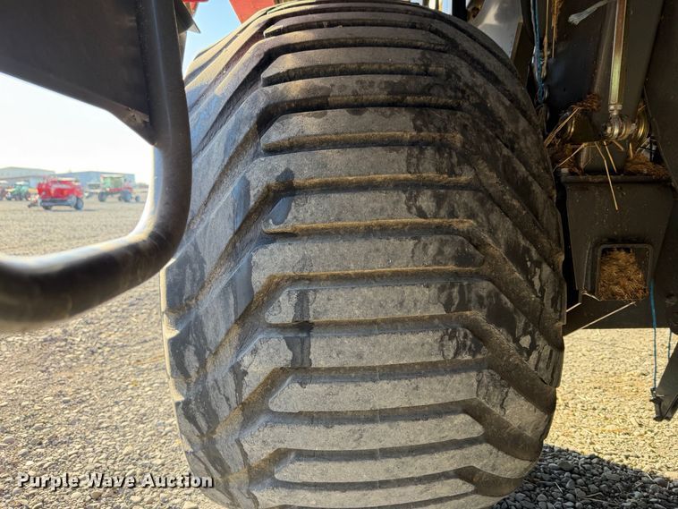 image for item YA5448 2016 Massey Ferguson 2270 large square baler