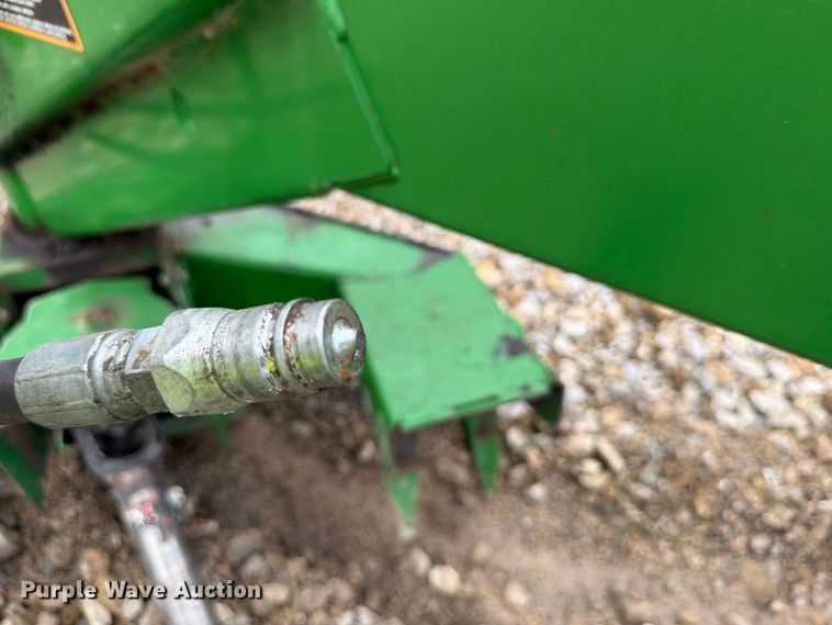 image for item YA5480 John Deere 956 swather / windrower