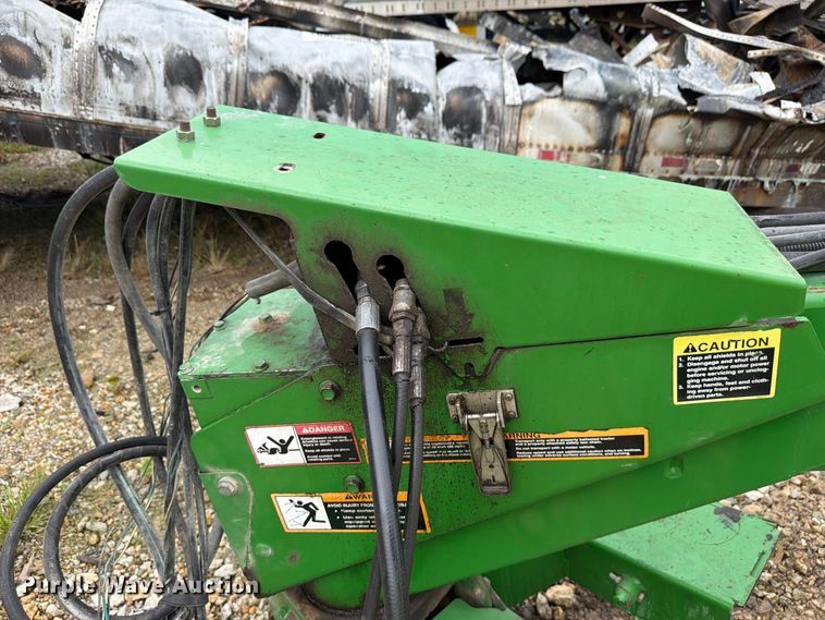 image for item YA5480 John Deere 956 swather / windrower