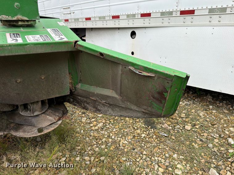 image for item YA5480 John Deere 956 swather / windrower