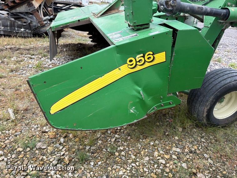 image for item YA5480 John Deere 956 swather / windrower