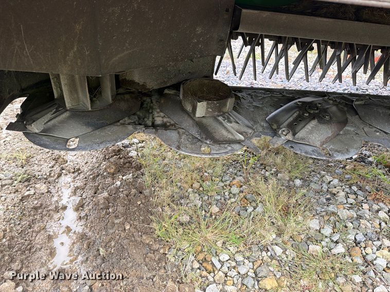 image for item YA5480 John Deere 956 swather / windrower