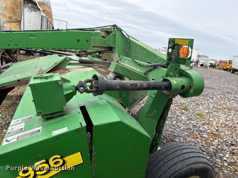 image for item YA5480 John Deere 956 swather / windrower