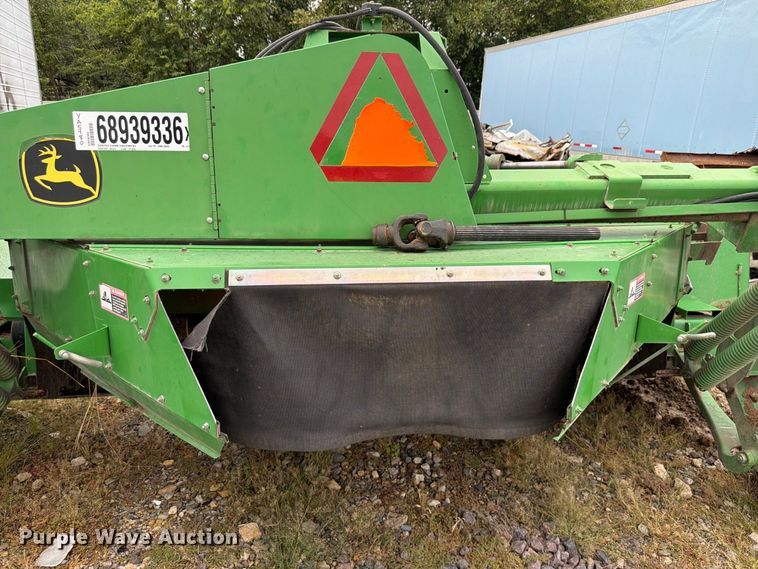 image for item YA5480 John Deere 956 swather / windrower