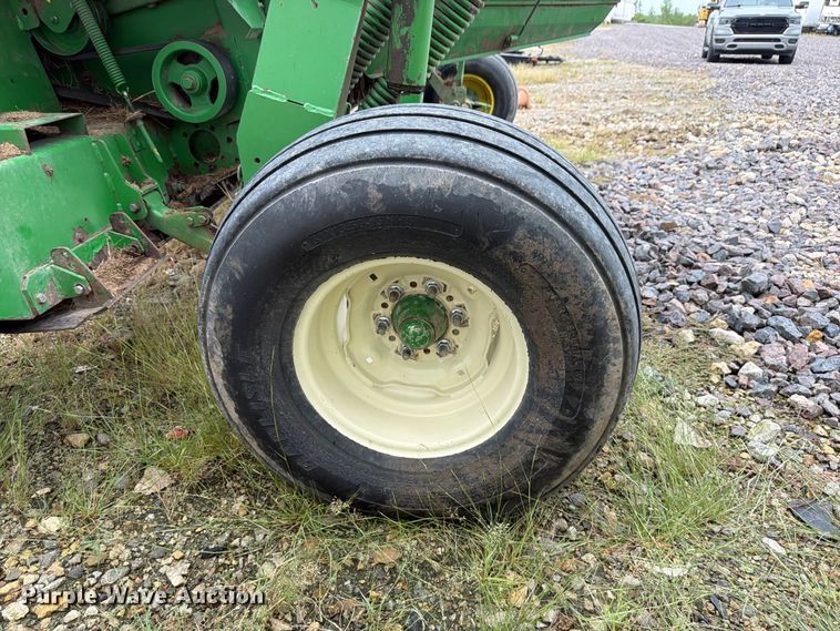 image for item YA5480 John Deere 956 swather / windrower
