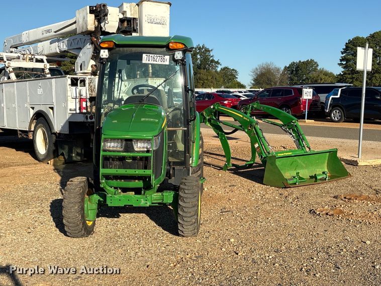 image for item YA5487 2025 John Deere 3039R MFWD tractor