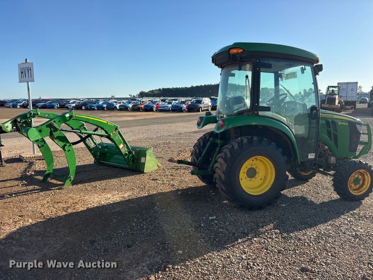 image for item YA5487 2025 John Deere 3039R MFWD tractor