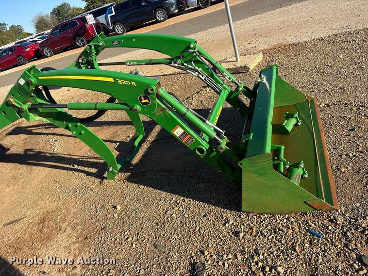image for item YA5487 2025 John Deere 3039R MFWD tractor