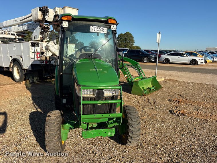 image for item YA5487 2025 John Deere 3039R MFWD tractor