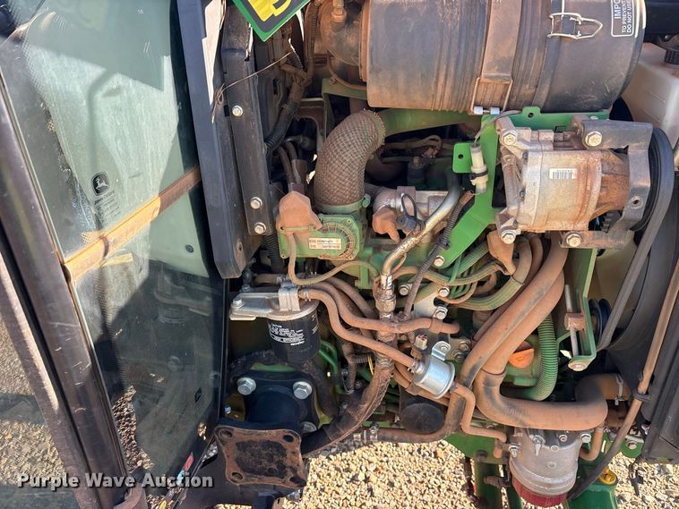 image for item YA5487 2025 John Deere 3039R MFWD tractor
