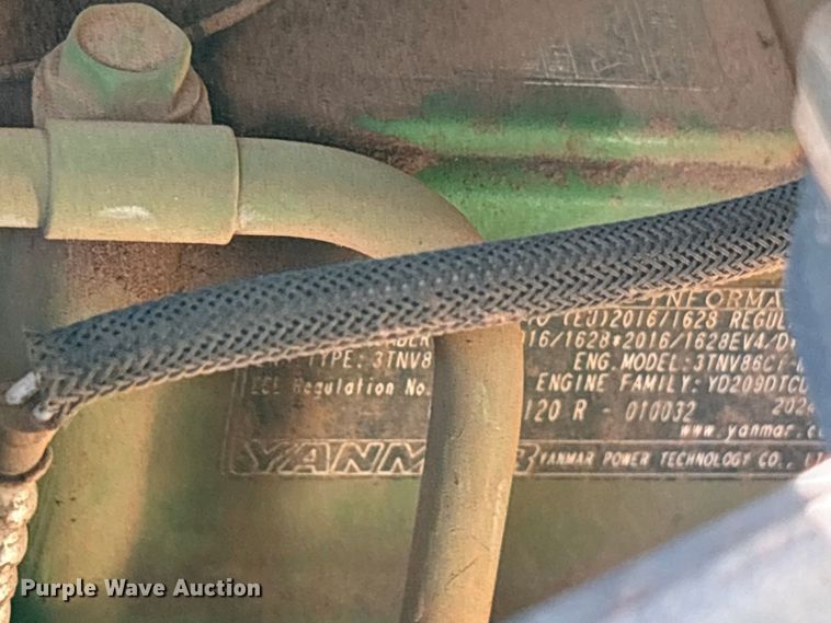 image for item YA5487 2025 John Deere 3039R MFWD tractor