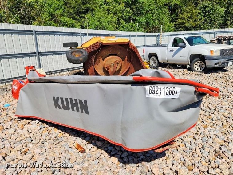 image for item YA5488 2026 Kuhn GMD 310 HD disc mower