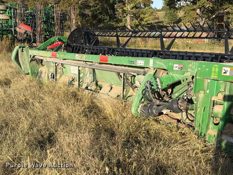 image for item YA5492 2022 John Deere RD40F HydraFlex flex draper head