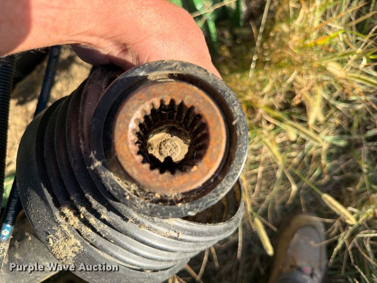 image for item YA5492 2022 John Deere RD40F HydraFlex flex draper head