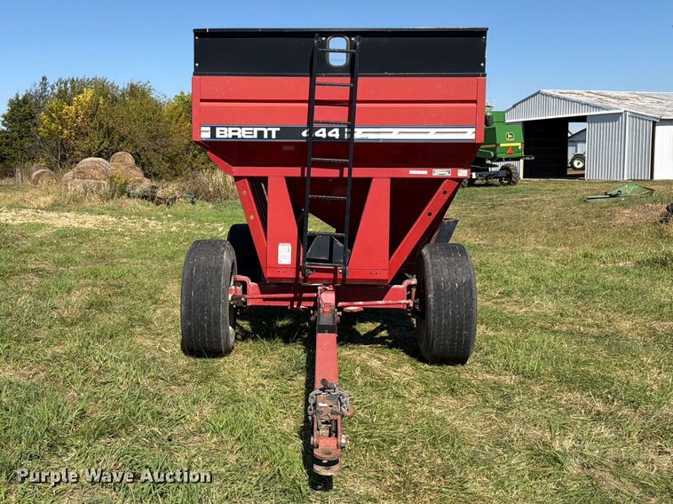 image for item YA5496 Brent 444 gravity wagon