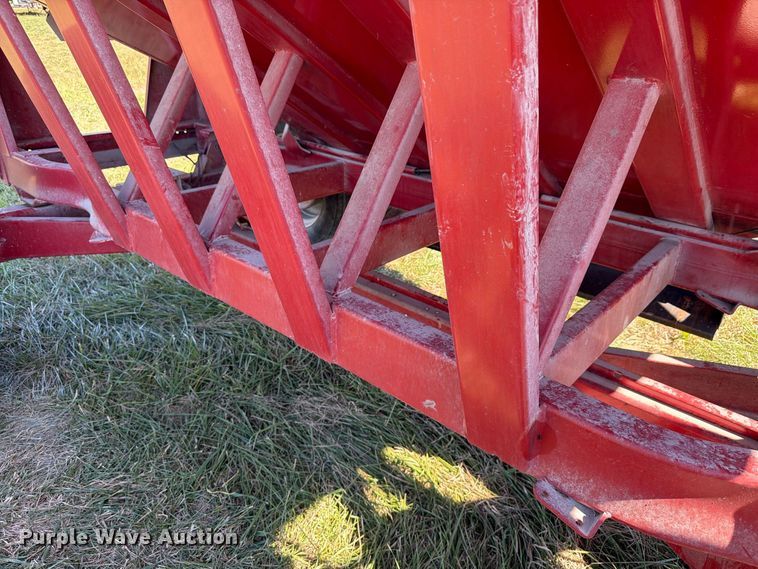 image for item YA5496 Brent 444 gravity wagon