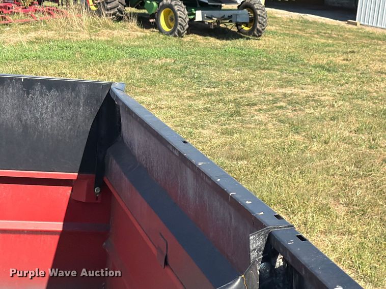 image for item YA5496 Brent 444 gravity wagon