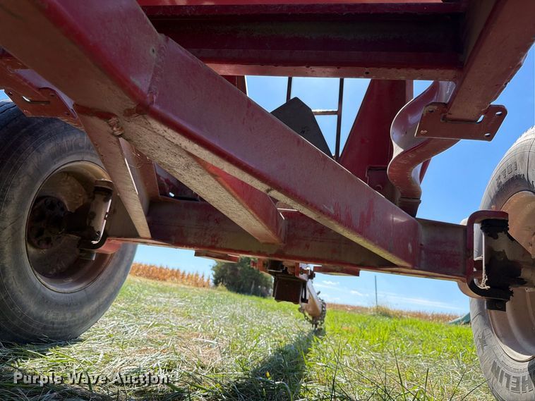 image for item YA5496 Brent 444 gravity wagon