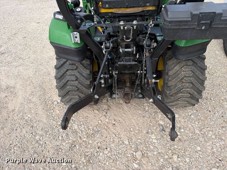 image for item YA5534 2024 John Deere 1025R MFWD tractor