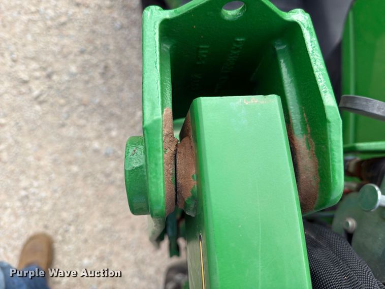 image for item YA5534 2024 John Deere 1025R MFWD tractor